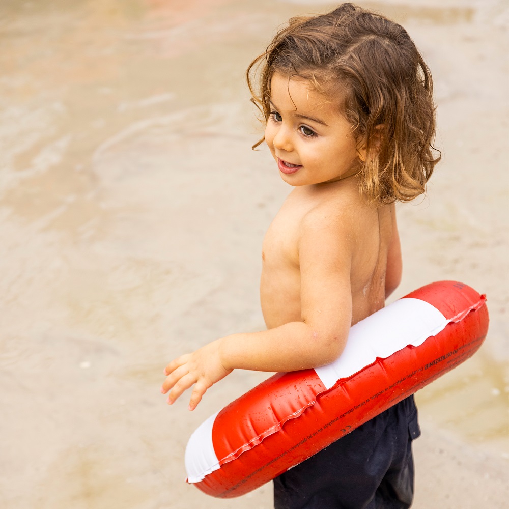 Uimarengas Swim Essentials Red and White