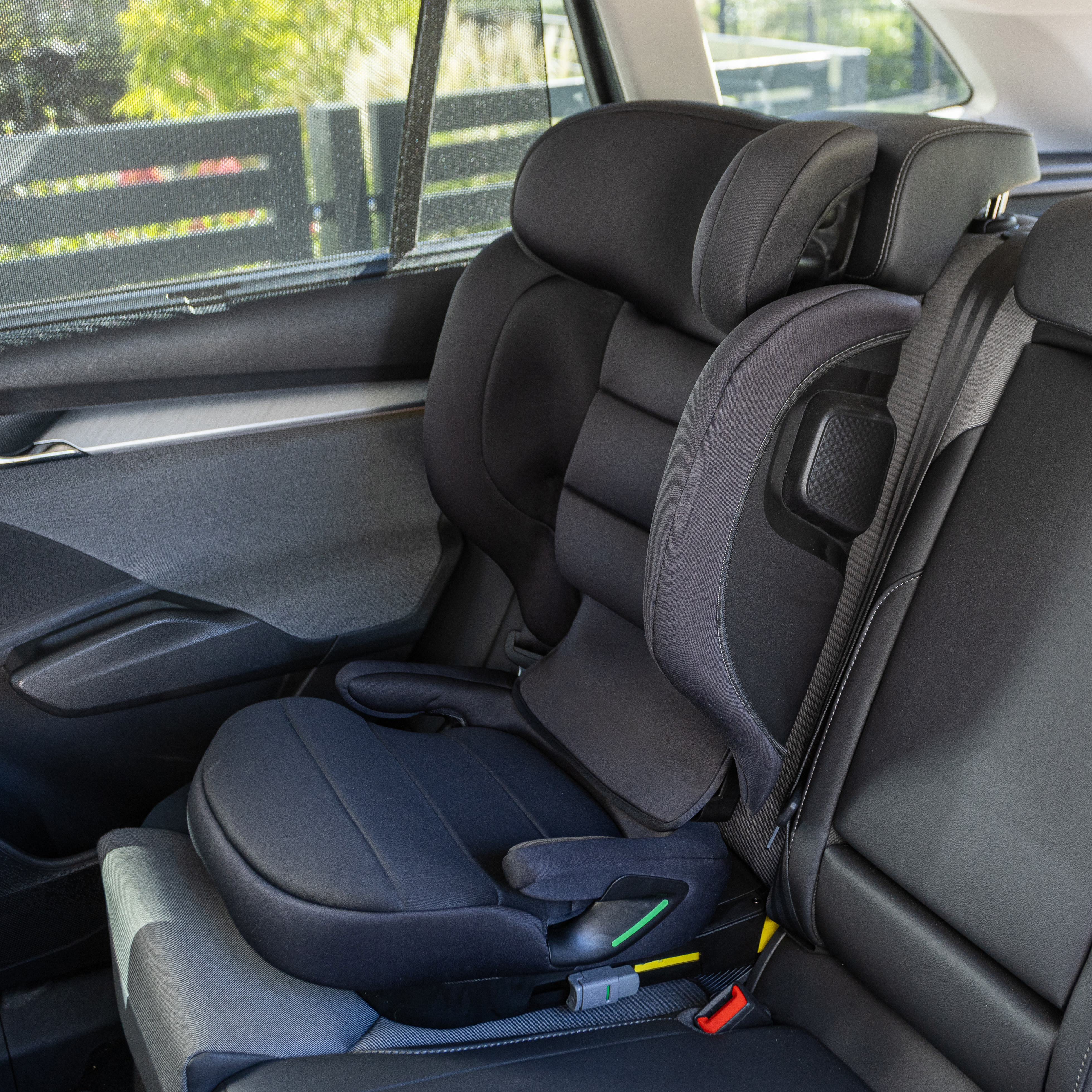 Taitettava Turvaistuin - Urban Kanga Wallaroo Up