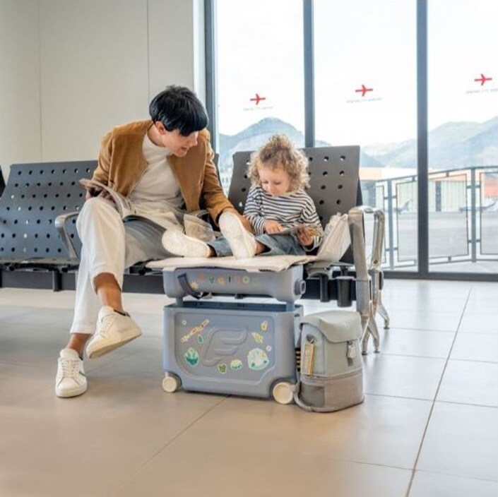 Lasten Matkalaukku & Matkasänky - Stokke Jetkids BedBox Arctic Blue