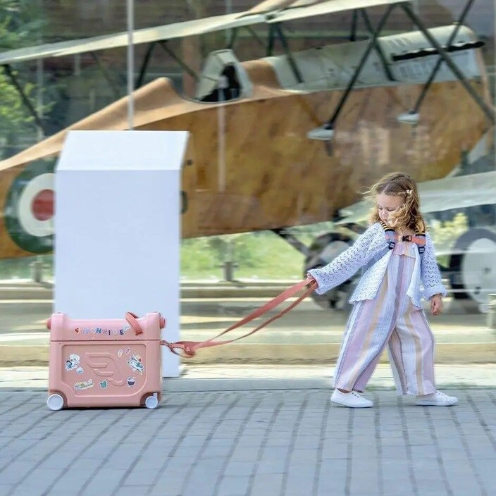 Lasten Matkalaukku & Matkasänky - Stokke JetKIds BedBox Coral Pink