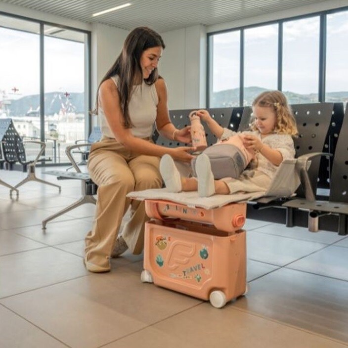Lasten Matkalaukku & Matkasänky - Stokke JetKIds BedBox Coral Pink