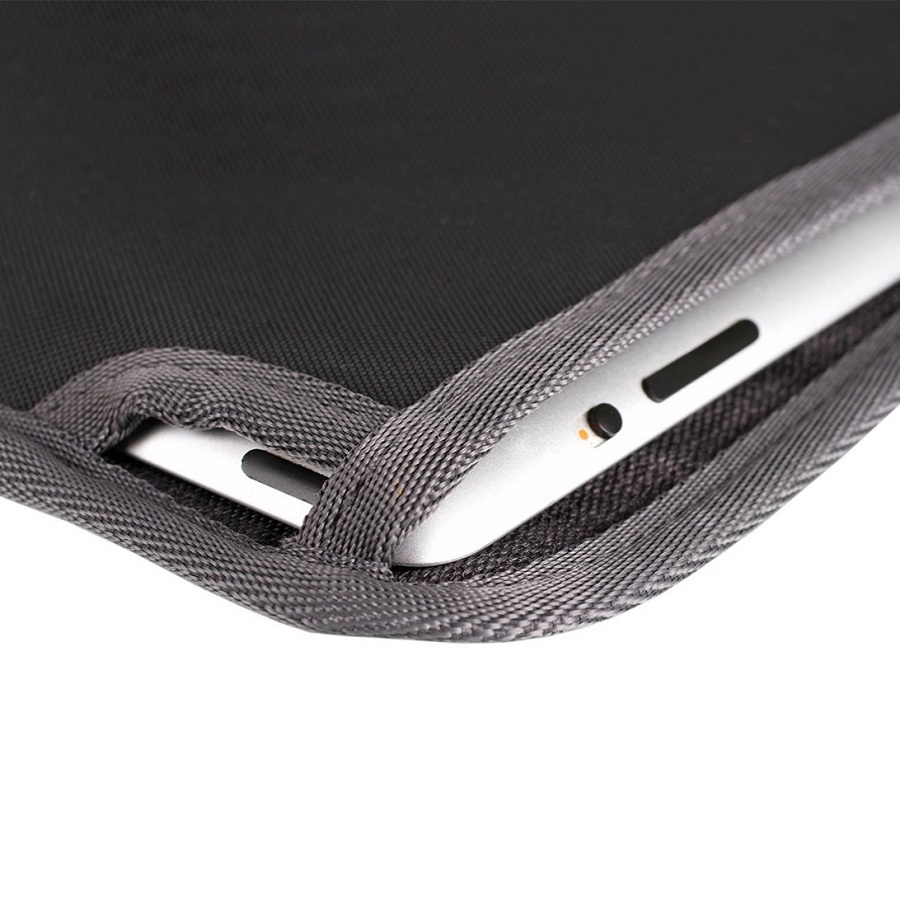 Tablettipidike autoon LittleLife Ipad Holder