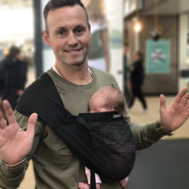 Kantoliina - Minimonkey Mini Sling Musta