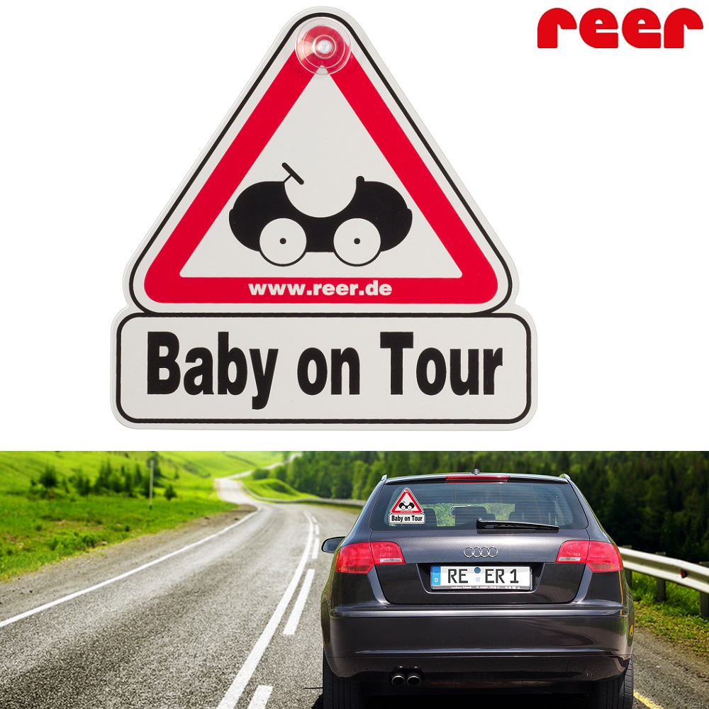 Lapsi autossa kyltti Reer Baby On Tour