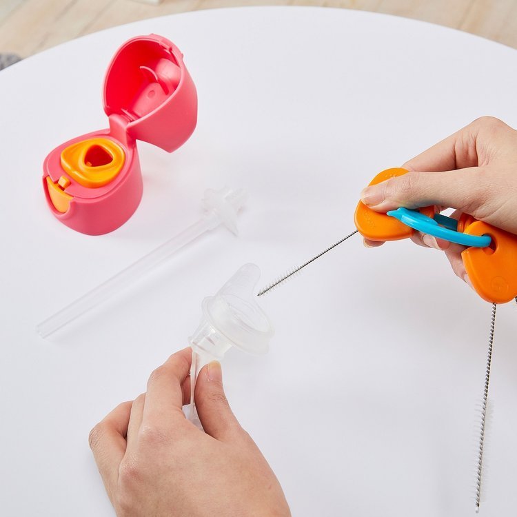 B.box pilli- ja Pulloharjasetti B.box pilli- ja Pulloharjasetti